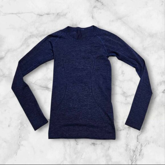 Lululemon Size 4 Blue Long Sleeve Swiftly Tech - Picture 1 of 2